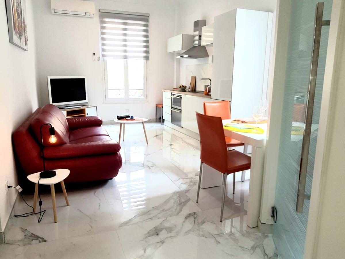Suite Stalingrad Nice Ngoại thất bức ảnh